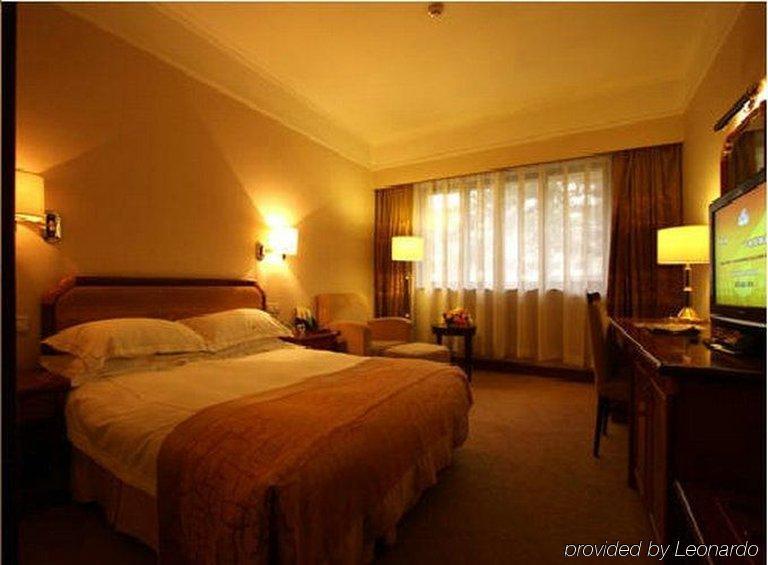 Shungeng Hillview Hotel Jinan Quarto foto