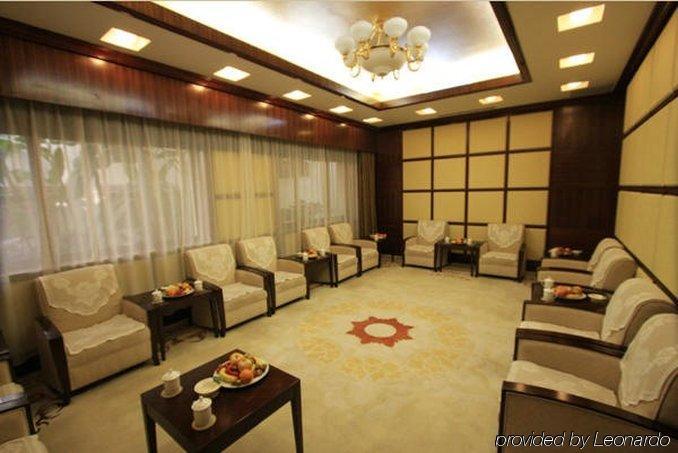 Shungeng Hillview Hotel Jinan Interior foto